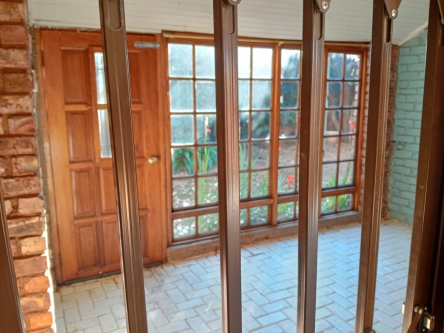 To Let 3 Bedroom Property for Rent in Langenhovenpark Free State